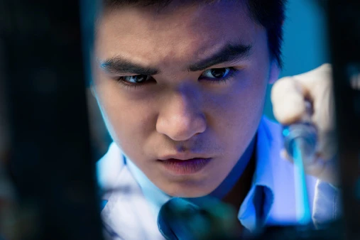 The Intensifying Talent War in Tech‑Enabled Biotech